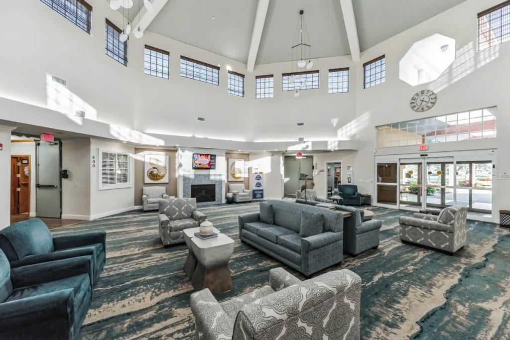 Community atrium lounge